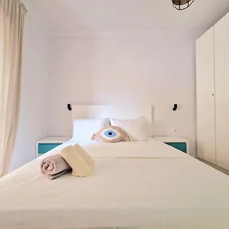 Rafaela Sea Sarandë